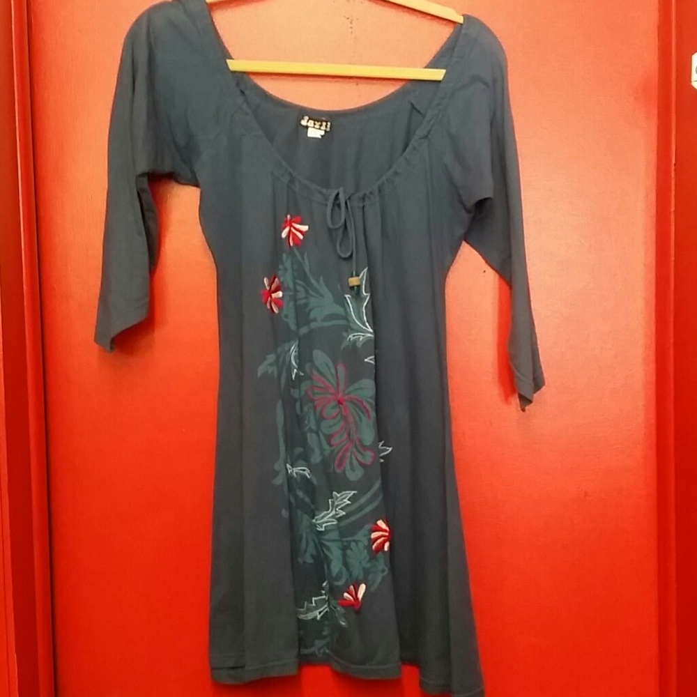 JAXLI DRESS /TUNIC SIZE SMALL